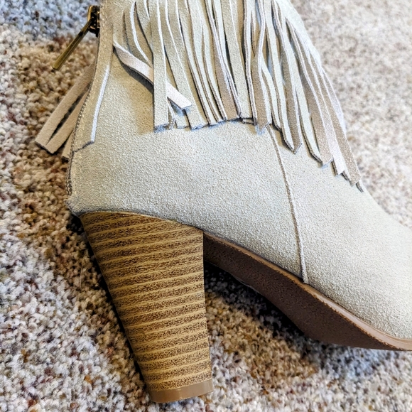 Light Grey Fringe Booties - Picture 5 of 9